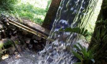 Imagem 6: Chácara/Casa de Campo com 3 Quartos • em Residencial Fechado, Portaria e Segurança 24h • L