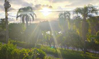 Imagem 6: Chácara/Casa de Campo com 5 Quartos • 1 Suíte em Residencial Fechado, Portaria e Segurança