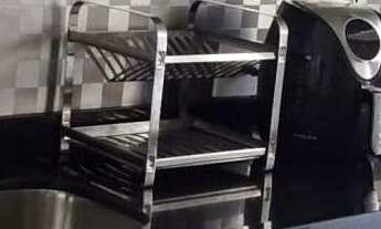 Imagem 3: Impecável! Casa reformada! 2 Quartos (possbilidade 3 Quartos) • Varanda Gourmet • 1 Vaga C