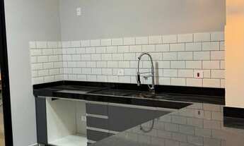 Imagem 5: Linda Casa Térrea no Interior de SP • 3 Quartos • 1 Suíte • Área Gourmet • Lazer de Clube