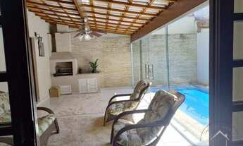 Imagem: Linda Casa Triplex à Venda no Condomínio