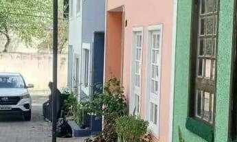 Imagem 4: Sobrado 3 Quartos • 1 Suíte • 2 Bannheiros + Lavabo • Churrasqueira • 2 vagas