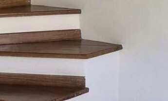 Imagem 2: Sobrado em Condomínio • 2 Quartos (possibilidade de + 1 quarto) • 1 Vaga Coberta Carro e M