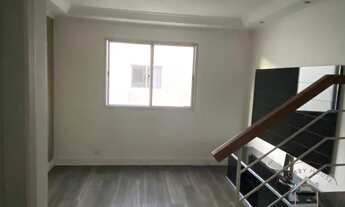 Imagem 2: Sobrado em Condomínio • 2 Quartos (possibilidade de + 1 quarto) • 1 Vaga Coberta Carro e M