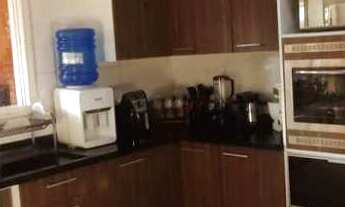 Imagem 4: Sobrado no Condomínio Villa das Flores, no Horto do Ipê, com 4 quartos, 220m², 2 Vagas