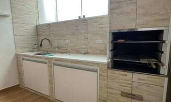 Imagem 4: Sobrado Triplex • 3 Quartos • 1 Suíte • 2 Vagas • Varanda Gourmet com Lazer Completo