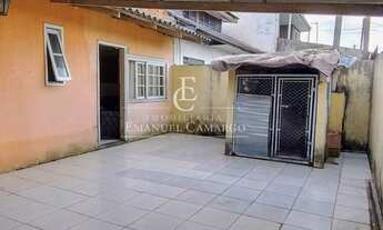 Imagem 2: Casa à venda em Pinhais, Alto Tarumã, com 3 quartos, 64m²