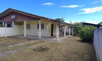 Imagem 2: Casa à venda em Pontal do Paraná, Canoas, com 2 quartos, 50m²