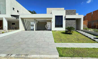 Imagem: Casa de condomínio com 3 quartos, 180m²