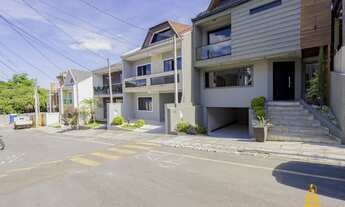 Imagem 2: Sobrado estilo moderno no Abranches, 3 quartos, ático enorme, 3 vagas