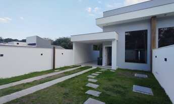 Imagem 2: Casa para Venda em Rio das Ostras, Colinas, 3 dormitórios, 1 suíte, 2 banheiros, 2 vagas