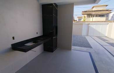 Imagem 4: Casa para Venda em Rio das Ostras, Ouro Verde, 3 dormitórios, 1 suíte, 2 banheiros, 2 vaga