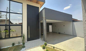 Imagem 2: Casa à venda em Anápolis, Parque Brasília 2ª Etapa, com 3 quartos, 172m²