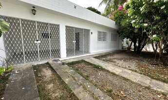 Imagem 5: Casa para Venda em Recife, Encruzilhada, 3 dormitórios, 1 suíte, 2 banheiros, 3 vagas