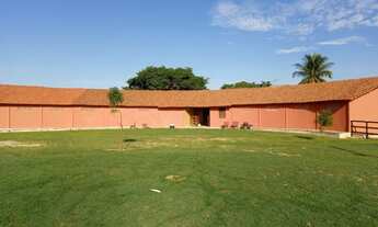 Imagem 2: Fazenda para Venda em Limoeiro, Zona Rural, 4 dormitórios, 4 suítes