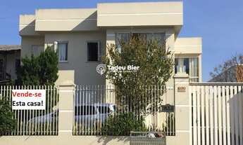 Imagem 1: Casa com 5 quartos, 300,00m², à venda em Torres, Centro