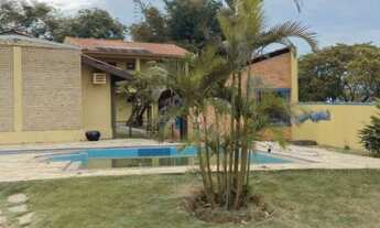 Imagem 4: Pausada Pequizeiro em Chapada dos Guimarães