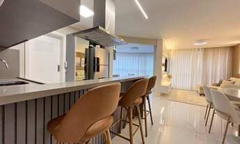 Imagem 3: Imóvel Novo para Venda em Itapema, Meia Praia, 3 dormitórios, 3 suítes, 4 banheiros, 2 vag