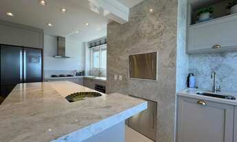 Imagem 7: Alto Padrão para Venda em Itapema, Meia Praia, 4 dormitórios, 4 suítes, 3 vagas