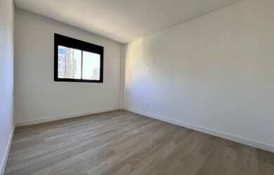 Imagem 3: Apartamento para Venda em Itapema, Meia Praia, 3 dormitórios, 3 suítes, 2 vagas