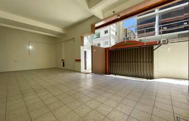 Imagem 6: Apartamento Mobiliado para Venda em Itapema, Meia Praia, 3 dormitórios, 1 suíte, 1 vaga