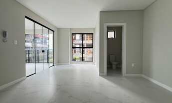 Imagem 3: Apartamento para Venda em Itapema, Meia Praia, 3 dormitórios, 3 suítes, 2 vagas