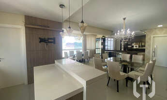 Imagem 5: Alto Padrão para Venda em Itapema, Meia Praia, 4 dormitórios, 4 suítes, 4 vagas