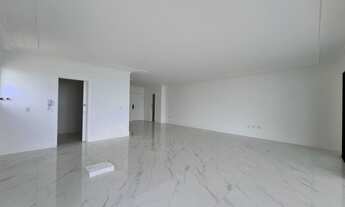 Imagem 4: Apartamento para Venda em Itapema, Meia Praia, 4 dormitórios, 4 suítes, 5 banheiros, 3 vag