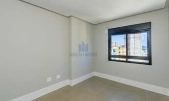 Imagem 6: Alto Padrão para Venda, Meia Praia, 4 dormitórios, 4 suítes, 5 banheiros, 3 vagas