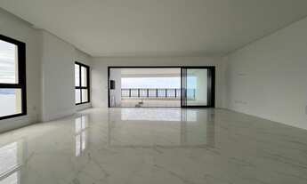 Imagem 4: Apartamento para Venda em Itapema, Meia Praia, 4 dormitórios, 4 suítes, 5 banheiros, 4 vag