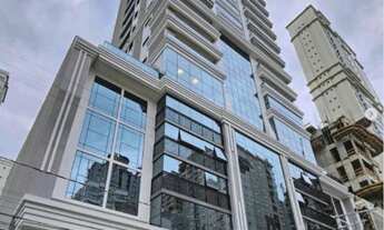 Imagem 3: Apartamento para Venda em Itapema, Meia Praia, 3 dormitórios, 3 suítes, 4 banheiros, 2 vag