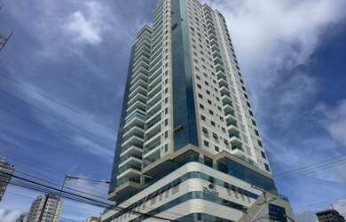 Imagem 4: Apartamento para Venda em Itapema, Meia Praia, 4 dormitórios, 4 suítes, 5 banheiros, 3 vag