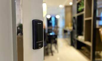 Imagem 2: Apartamento para Venda em Itapema, Meia Praia, 4 dormitórios, 4 suítes, 5 banheiros, 4 vag