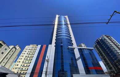 Imagem 3: Apartamento para Venda em Itapema, Meia Praia, 4 dormitórios, 4 suítes, 5 banheiros, 3 vag