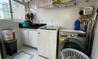 Imagem 7: Apartamento para Venda em Itapema, Meia Praia, 3 dormitórios, 3 suítes, 4 banheiros, 3 vag