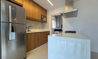 Imagem 5: Apartamento para Venda em Itapema, Meia Praia, 3 dormitórios, 3 suítes, 4 banheiros, 2 vag