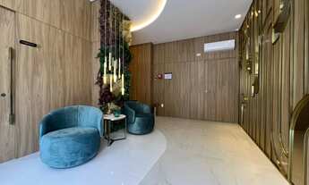 Imagem 2: Apartamento para Venda em Itapema, Meia Praia, 4 dormitórios, 4 suítes, 5 banheiros, 3 vag