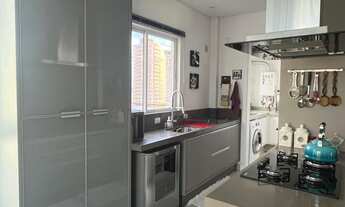 Imagem 3: Apartamento para Venda em Itapema, Meia Praia, 3 dormitórios, 3 suítes, 4 banheiros, 2 vag