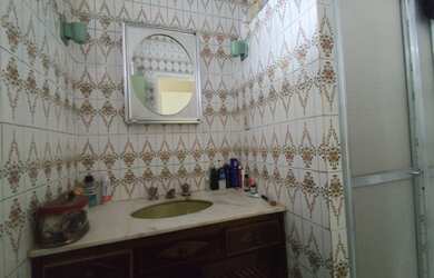 Imagem 5: Casa para Venda em Juiz de Fora, Bairu, 6 dormitórios, 2 suítes, 3 banheiros, 2 vagas