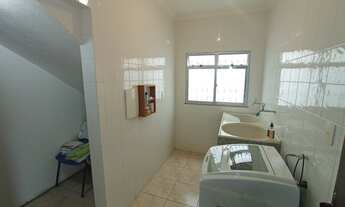 Imagem 6: Casa para Venda em Juiz de Fora, Santa Maria, 4 dormitórios, 1 suíte, 3 banheiros, 13 vaga