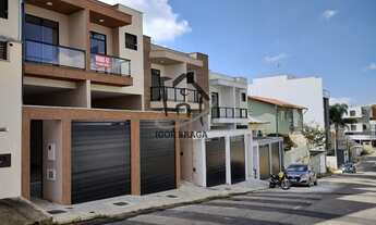 Imagem 4: Casa para Venda em Juiz de Fora, Aeroporto, 3 dormitórios, 1 suíte, 4 banheiros, 2 vagas