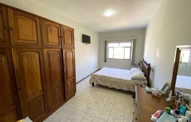 Imagem 3: Casa para Venda em Juiz de Fora, Bairu, 4 dormitórios, 1 suíte, 3 banheiros, 6 vagas