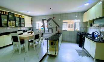 Imagem 4: Casa para Venda em Juiz de Fora, São Geraldo, 4 dormitórios, 2 suítes, 4 banheiros, 3 vaga