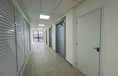 Imagem 5: Imóvel Comercial para Venda em Juiz de Fora, Centro, 1 dormitório, 1 suíte, 1 banheiro, 1