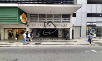 Imagem 3: Imóvel Comercial para Venda em Juiz de Fora, Centro, 1 dormitório, 1 suíte, 1 banheiro, 1