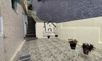 Imagem 4: Casa para Venda em Juiz de Fora, Progresso, 3 dormitórios, 2 suítes, 3 banheiros, 2 vagas