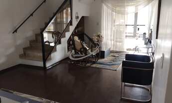 Imagem 3: Casa para Venda em Juiz de Fora, São Pedro, 6 dormitórios, 1 suíte, 4 banheiros, 1 vaga