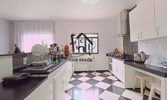 Imagem 4: Casa para Venda em Juiz de Fora, São Pedro, 6 dormitórios, 1 suíte, 4 banheiros, 1 vaga