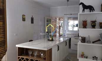 Imagem 2: Casa à venda na Rua Flor de Amoras em Osasco - SP c/ 4 Quartos I 2 Suites I De 143,17m² I