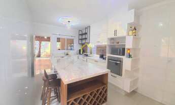 Imagem 6: Casa à venda na Rua Flor de Amoras em Osasco - SP c/ 4 Quartos I 2 Suites I De 143,17m² I